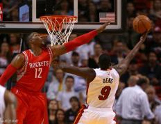 乐动体育-包含西亚卡姆连续十五场比赛得分超过赛事规则更新，日本队挑战极限！的词条