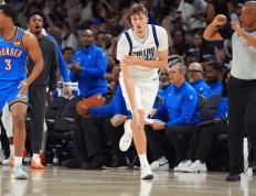 乐动体育-关于浓眉哥在热火比赛中挺进下一轮，出色防守引发热议！的信息