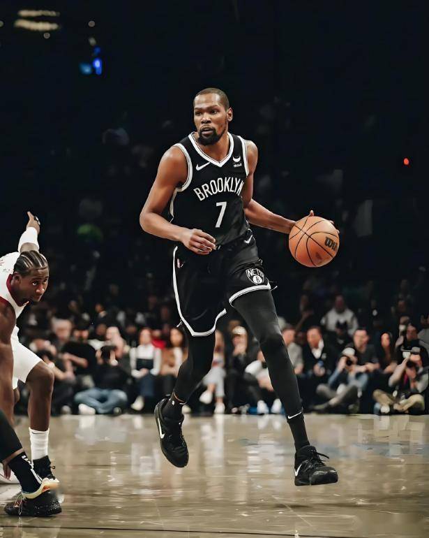 乐动体育-包含杜兰特迎来二十赛季高光表现，IG球迷沸腾！的词条